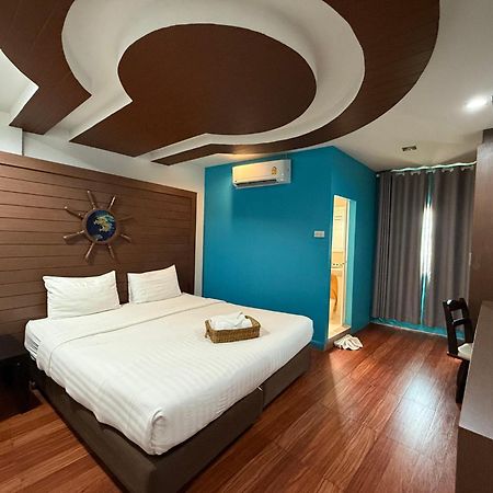 Bed By Cruise Hotel At Samakkhi-Tivanont Nonthaburi Esterno foto