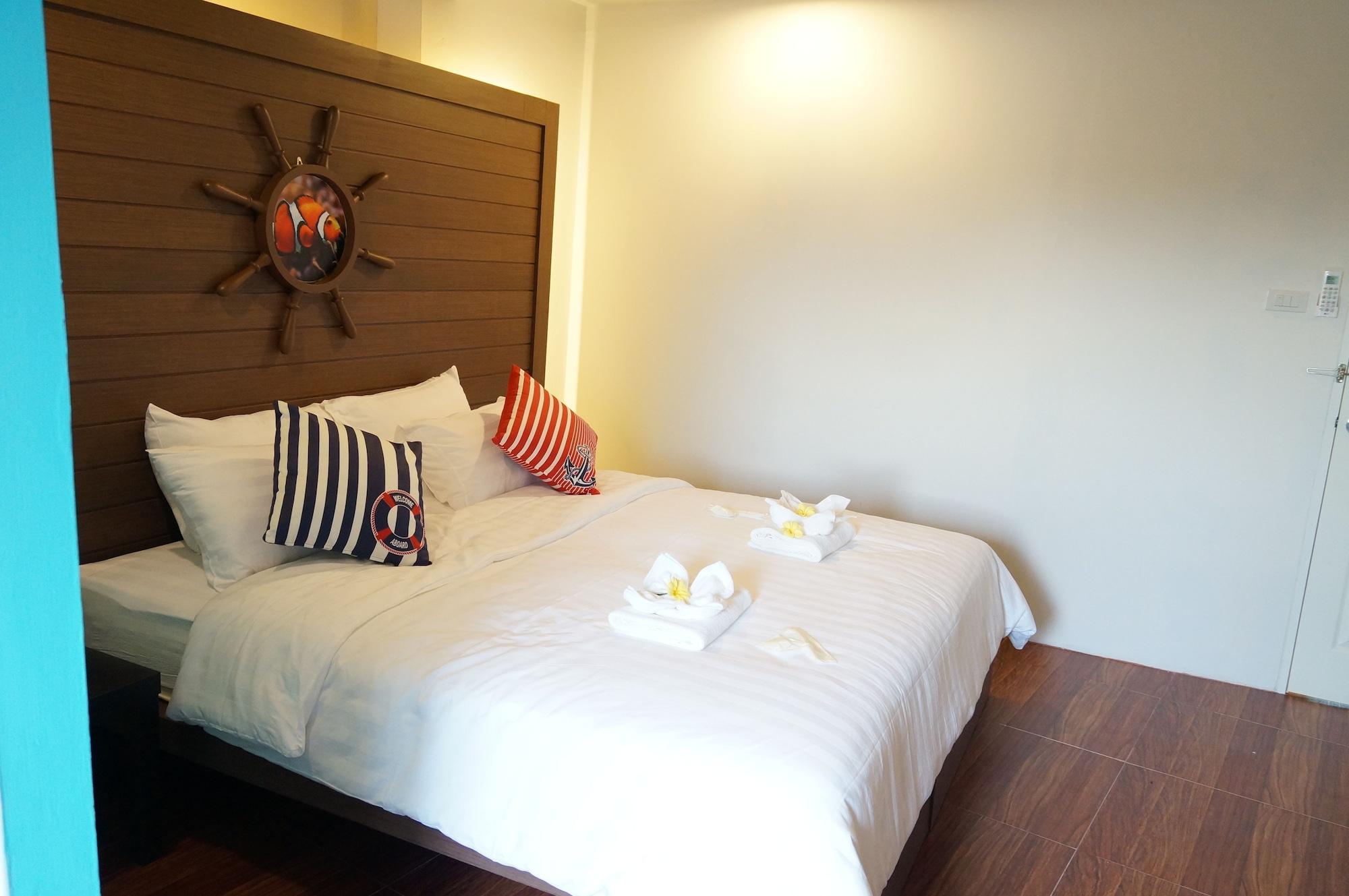 Bed By Cruise Hotel At Samakkhi-Tivanont Nonthaburi Esterno foto