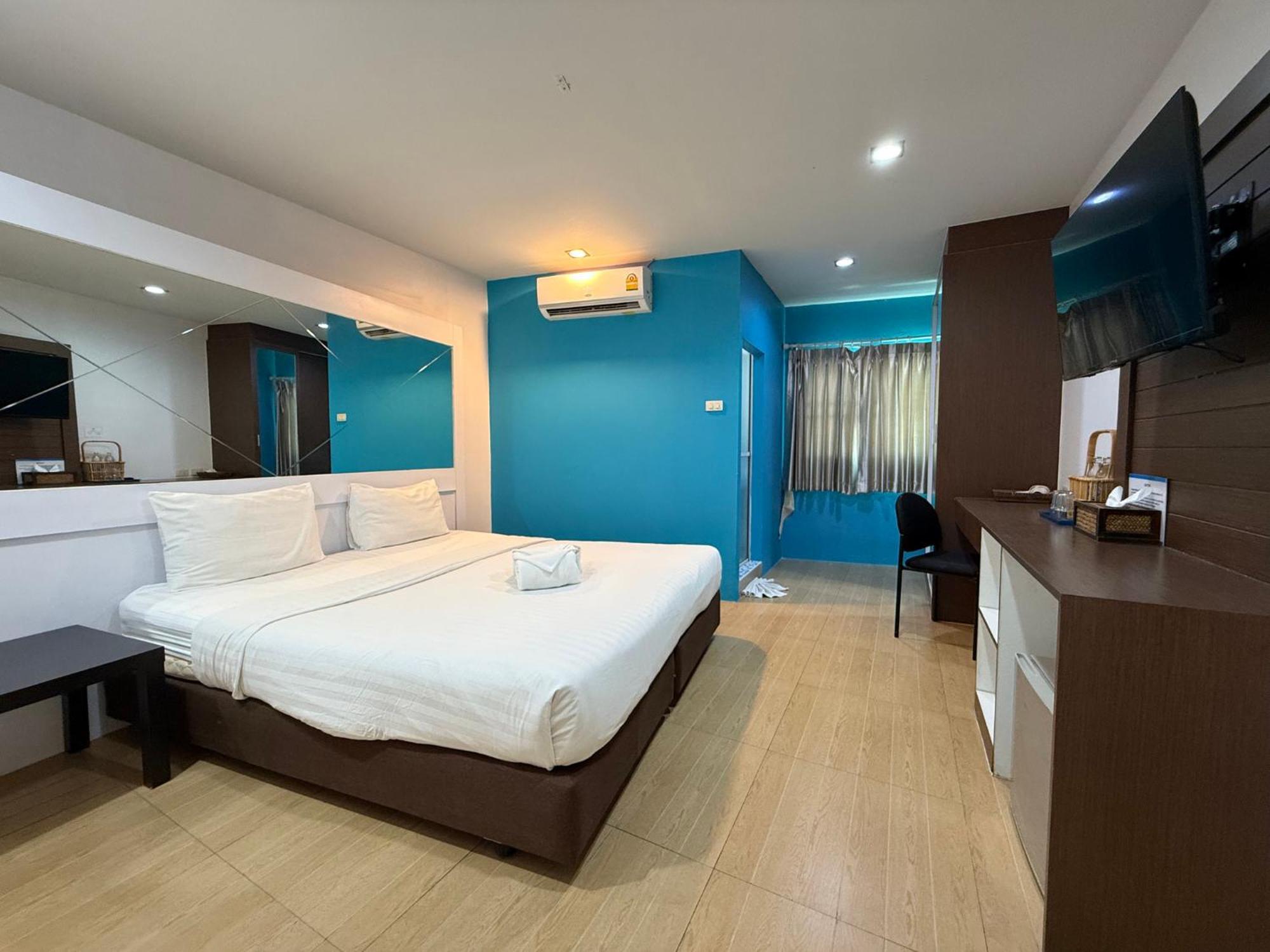 Bed By Cruise Hotel At Samakkhi-Tivanont Nonthaburi Esterno foto