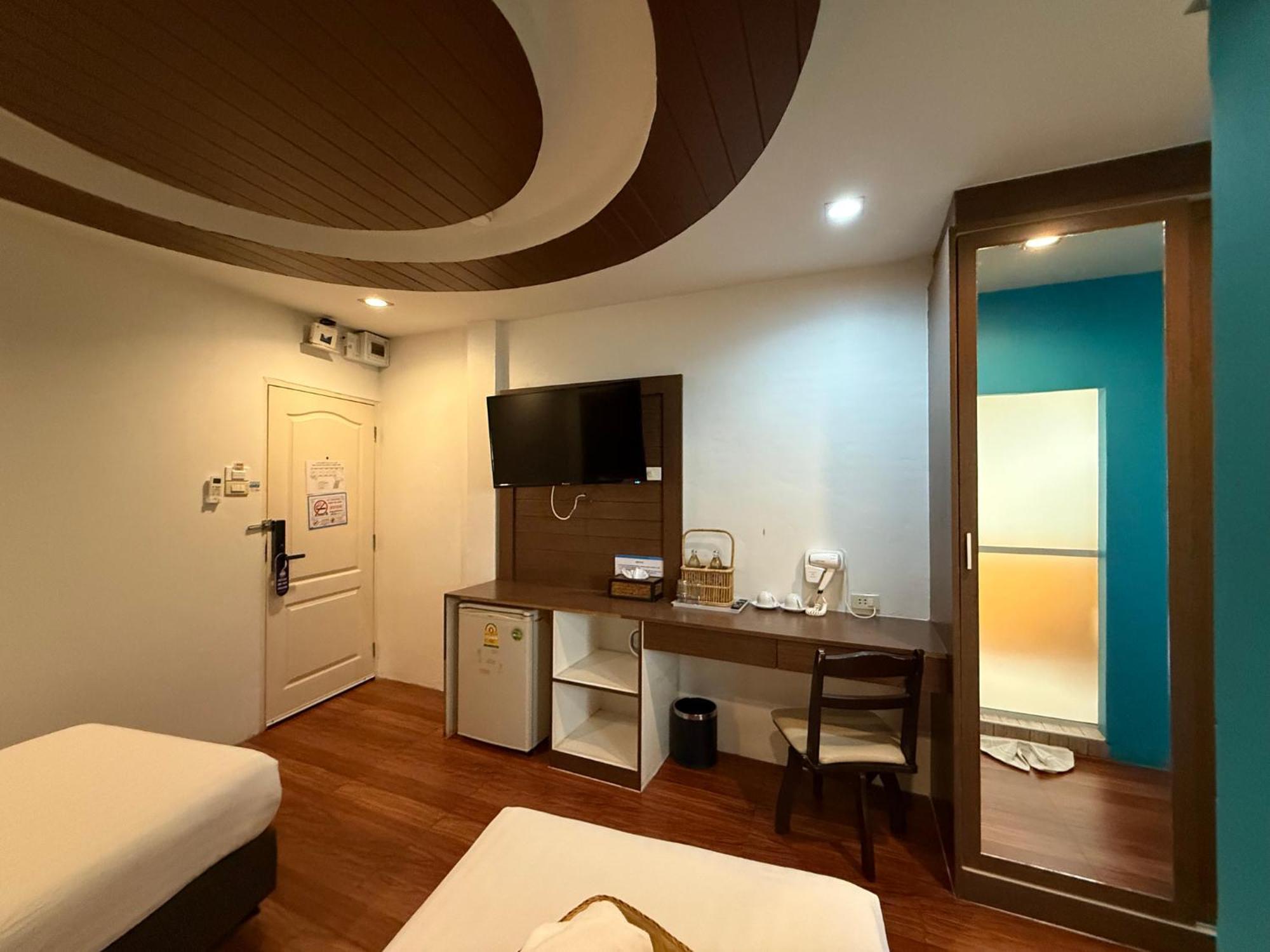Bed By Cruise Hotel At Samakkhi-Tivanont Nonthaburi Esterno foto